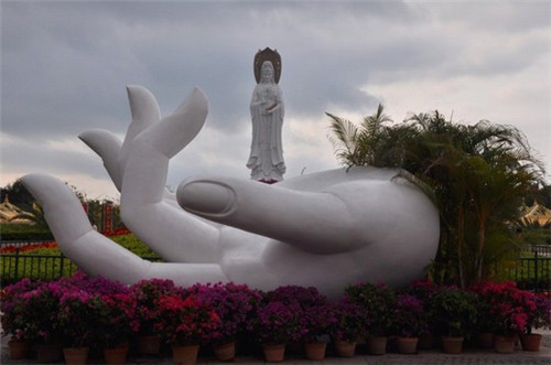 手游酷玩太空汽车怎么开（太空车游戏视频）